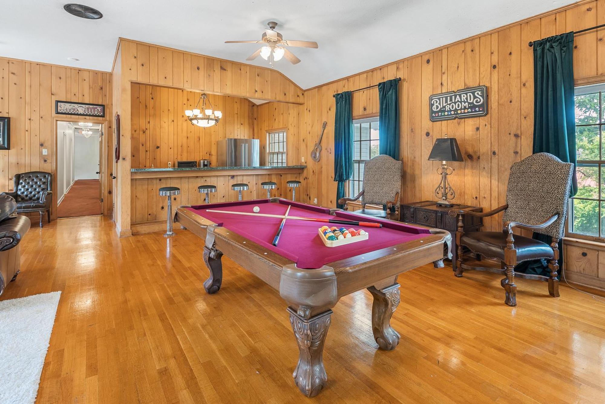 Beland Mansion-Blue Jay Suite! Fort Smith Bagian luar foto
