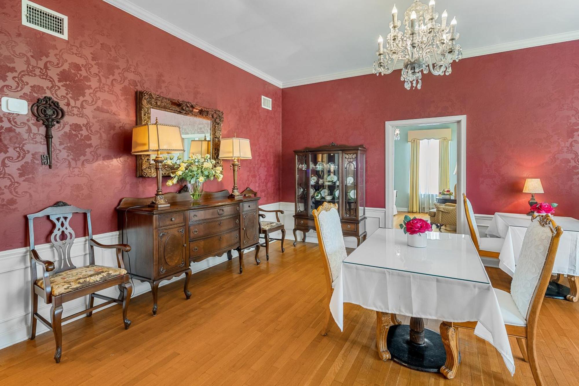 Beland Mansion-Blue Jay Suite! Fort Smith Bagian luar foto