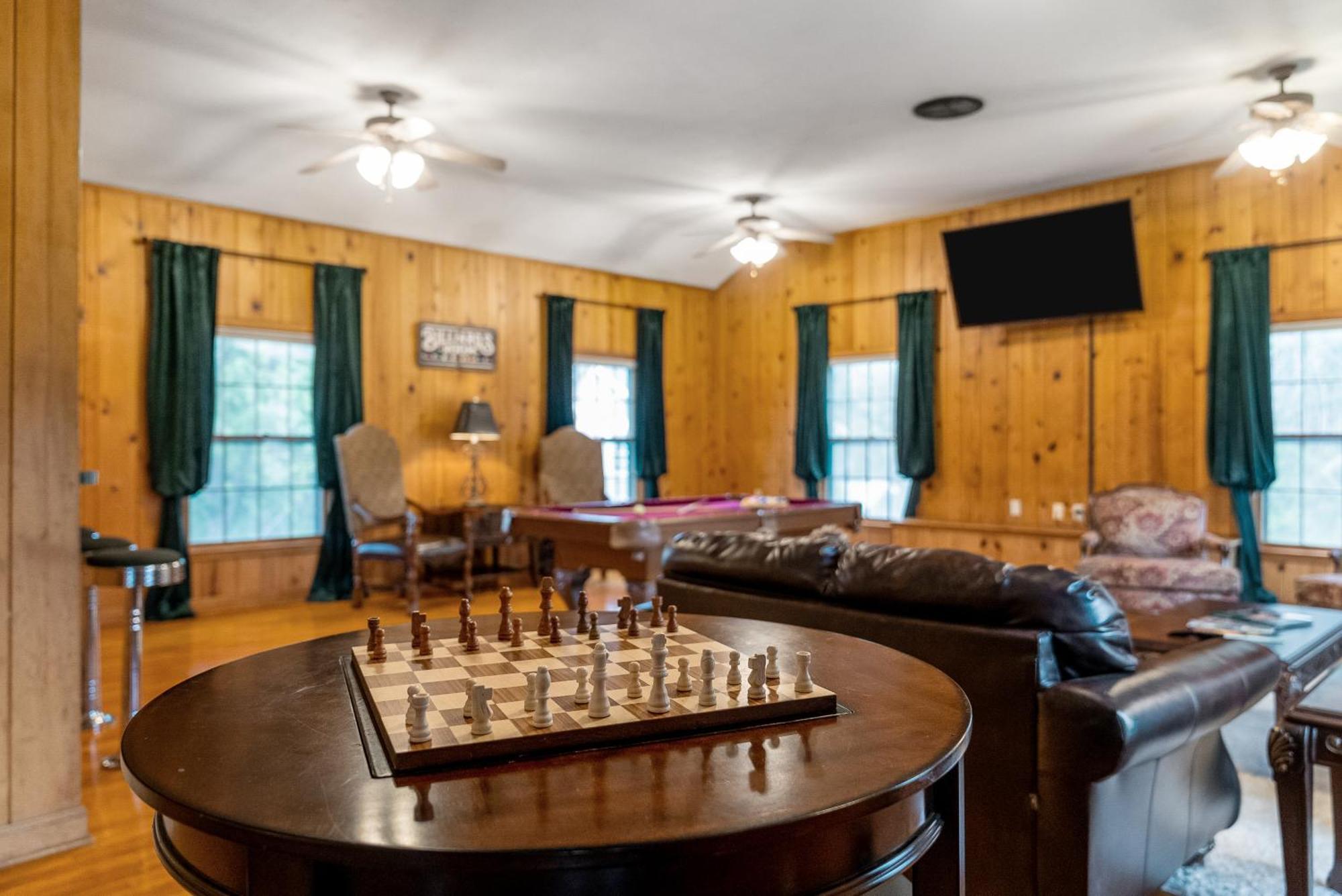 Beland Mansion-Blue Jay Suite! Fort Smith Bagian luar foto